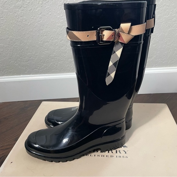 Burberry Kenyon Nova Rainboots Size 8 - Picture 2 of 16